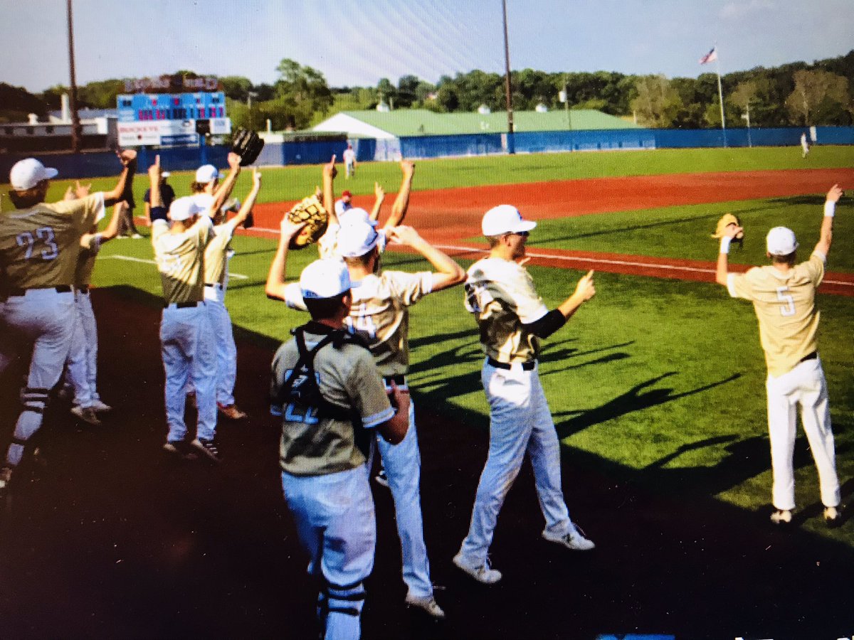 Thomas Wilson tweet media