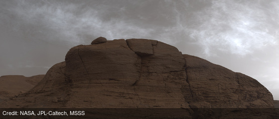 apod's tweet photo. The Shining Clouds of Mars: https://t.co/sFifcaBK7S by @NASA, @NASAJPL, MSSS https://t.co/EvA6zNsWIm