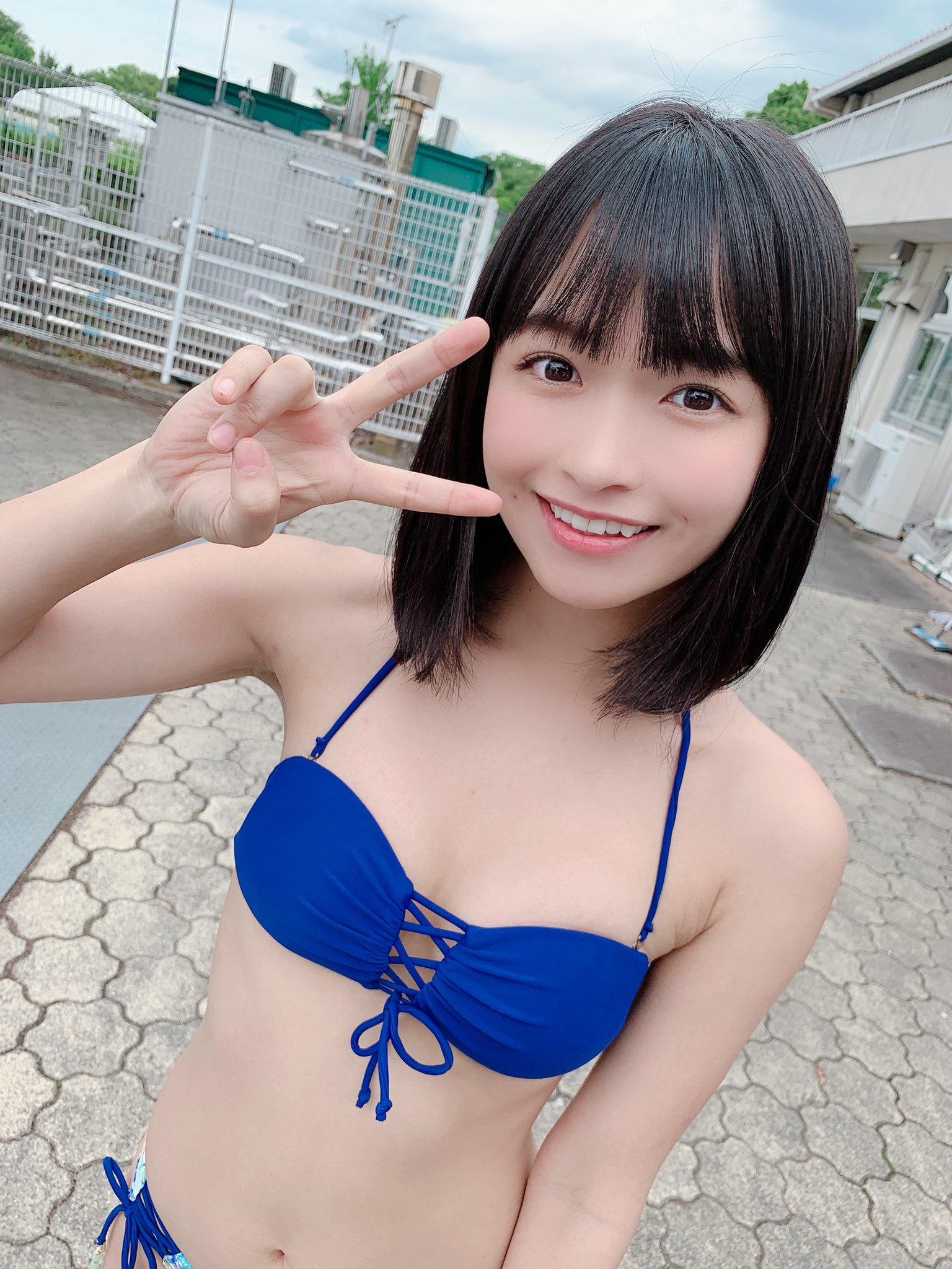 ちっぱいジュニアアイドル / X