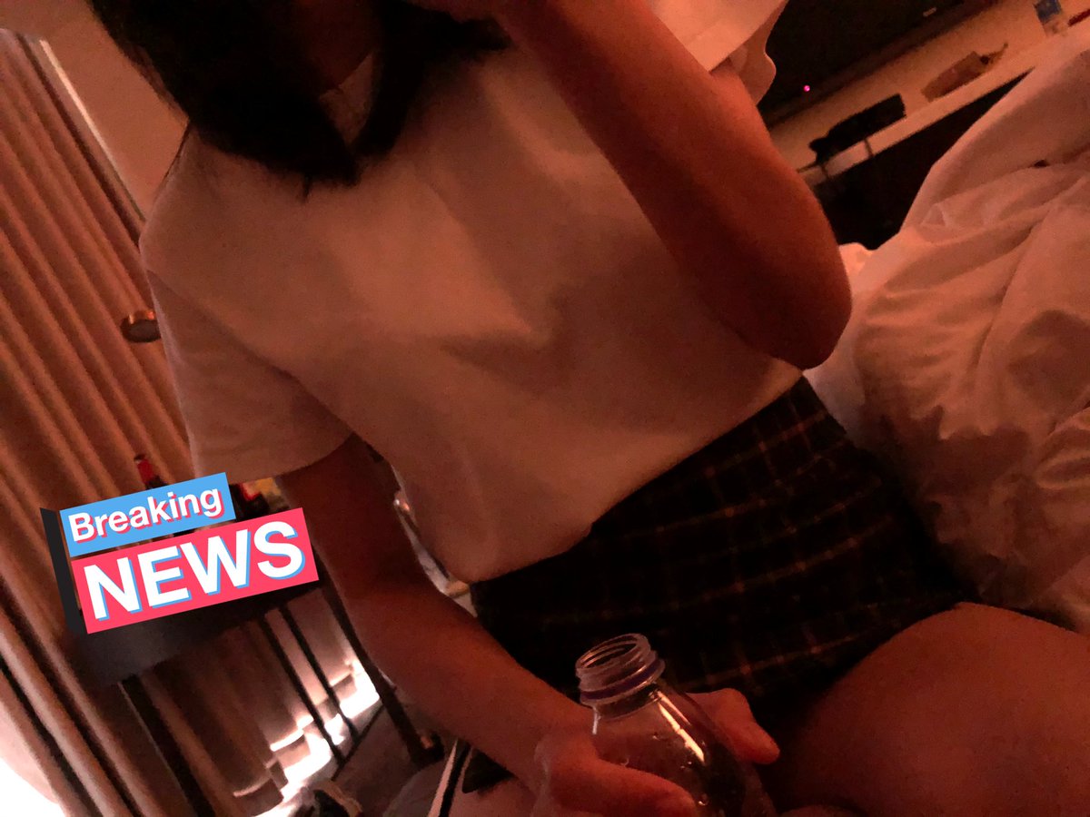 【帆布鞋98年小妹妹】晚上做了两次，早上起来又做了一次。可惜不让拍。#帆布鞋 #棉袜 #打胶 #约炮