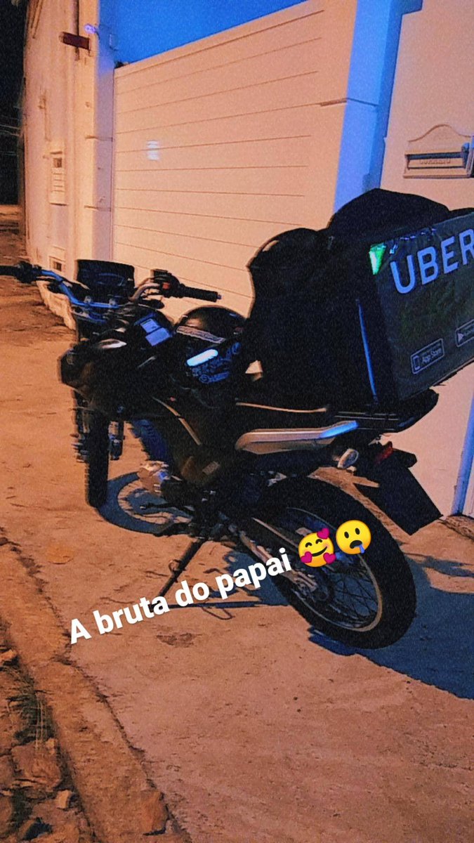 Tiohulk93's tweet photo. No corre dos papéis ! 
B.n pra gente ! https://t.co/NEk5b5cQmR