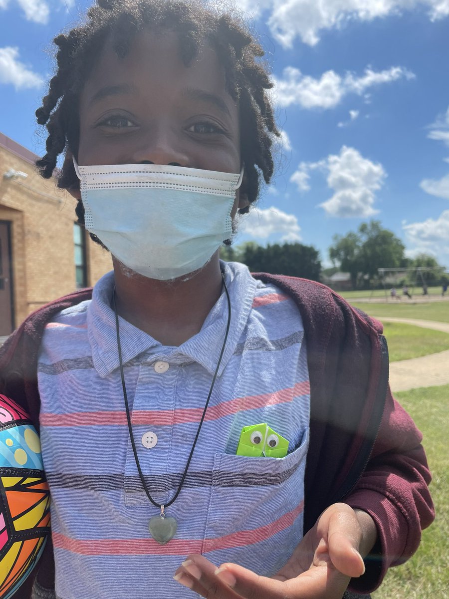 Ms. Burke's Class 🐬 tweet media