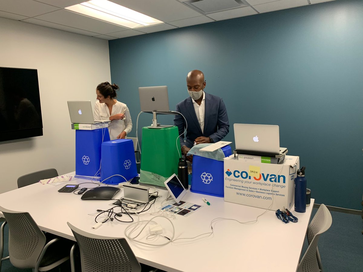 The best ideas in Silicon Valley came from a garage. This is what that looks like now, in the post-pandemic era.

Congrats to John Lindsey MD, MEng <a href="/UCSFUrology/">UCSFUrology</a> for graduating from the <a href="/StanfordMed/">Stanford Medicine</a> Biodesign fellowship in his research year!