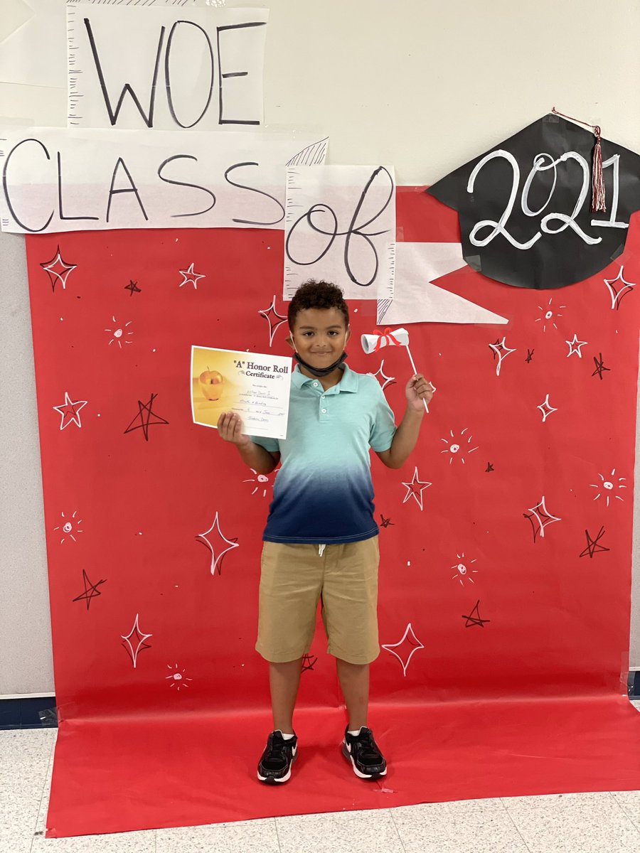 MrsDeansList's tweet photo. Everyone tried their BEST &amp; that’s all that matters the most. I’m proud of my little mathematicians🎉🥳Second Grade out!✌🏾 https://t.co/EYKuRLIAHH