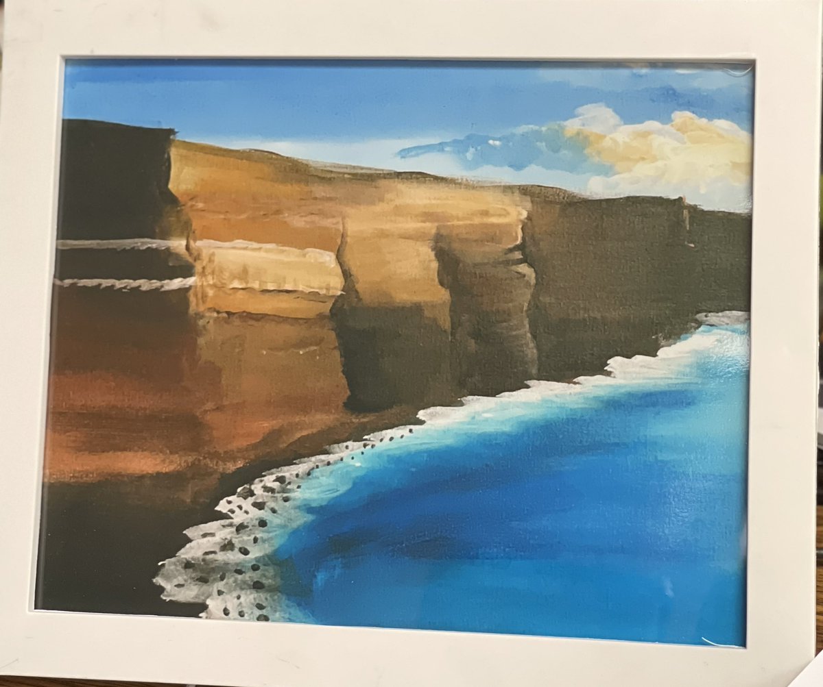 Not a teacher that normally gets a thank you gift. 2nd one of the week! Extremely grateful to have a piece of Katie’s artwork!#MineolaProud #guideontheside