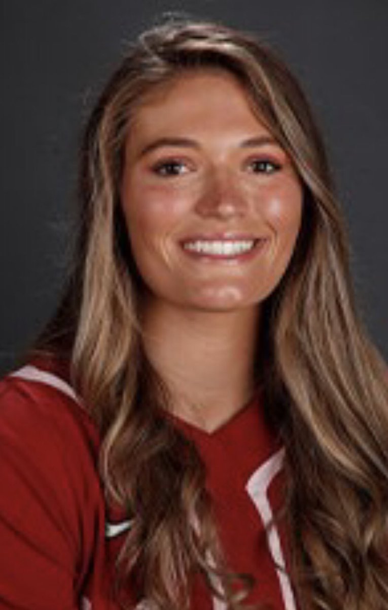 CoachMerck's tweet image. Learn from these two. They have the ‘IT Factor’ because of their positive attitudes and work ethic! This is who young players should be idolizing. Follow them, learn their stories, you will walk away motivated! @MontanaFouts @2seas__