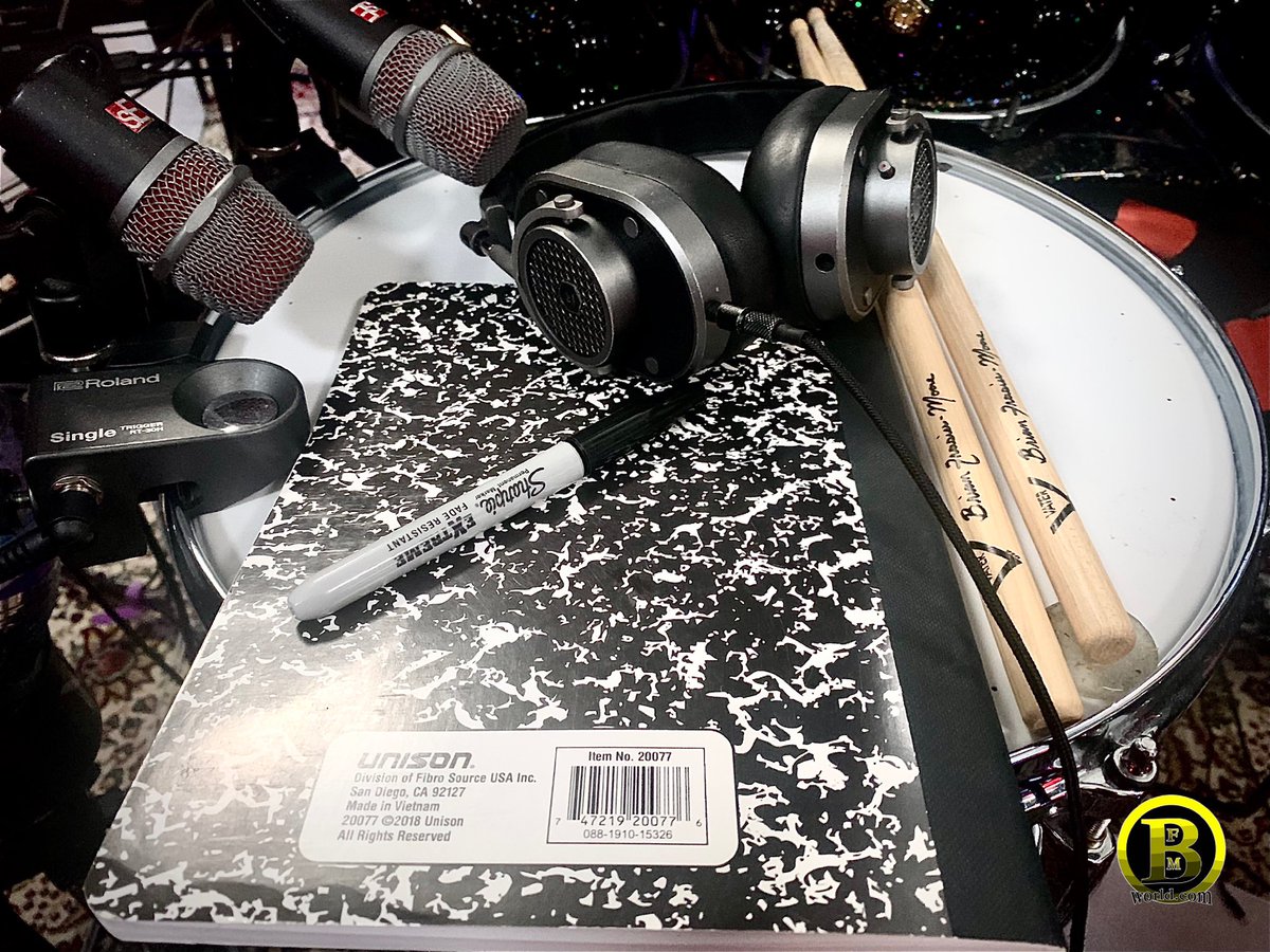 BrianFrasierM's tweet photo. I love learning songs. The spirit of the song. The form of the song. The message of a song. The sounds in a song. The freedom in the song. The patience in a song. The space in a song. I love learning songs. #compositionbooks #bfmsignaturesnare #bfmsignaturesticks @PearlDrumCorp https://t.co/pTFLvjLjT2