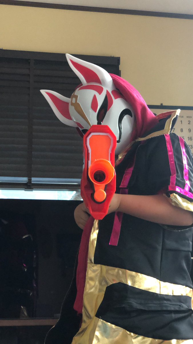 フォートナイト ドリフト のコスプレ作品 Twoucan フォートナイト ドリフト のコスプレ作品 Twoucan
