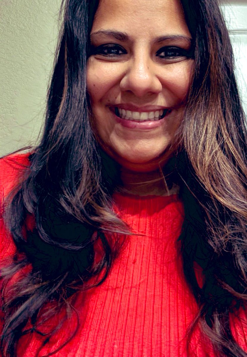 PoojaforTexas's tweet photo. #WearOrange today, in solidarity with my fellow @Txgunsense Board members and in honor of lives lost to gun violence. 
Wear Orange Weekend is an opportunity to show the country just how powerful this movement is. #momdemandaction #marchforourlives https://t.co/Ep8ZywLAGo