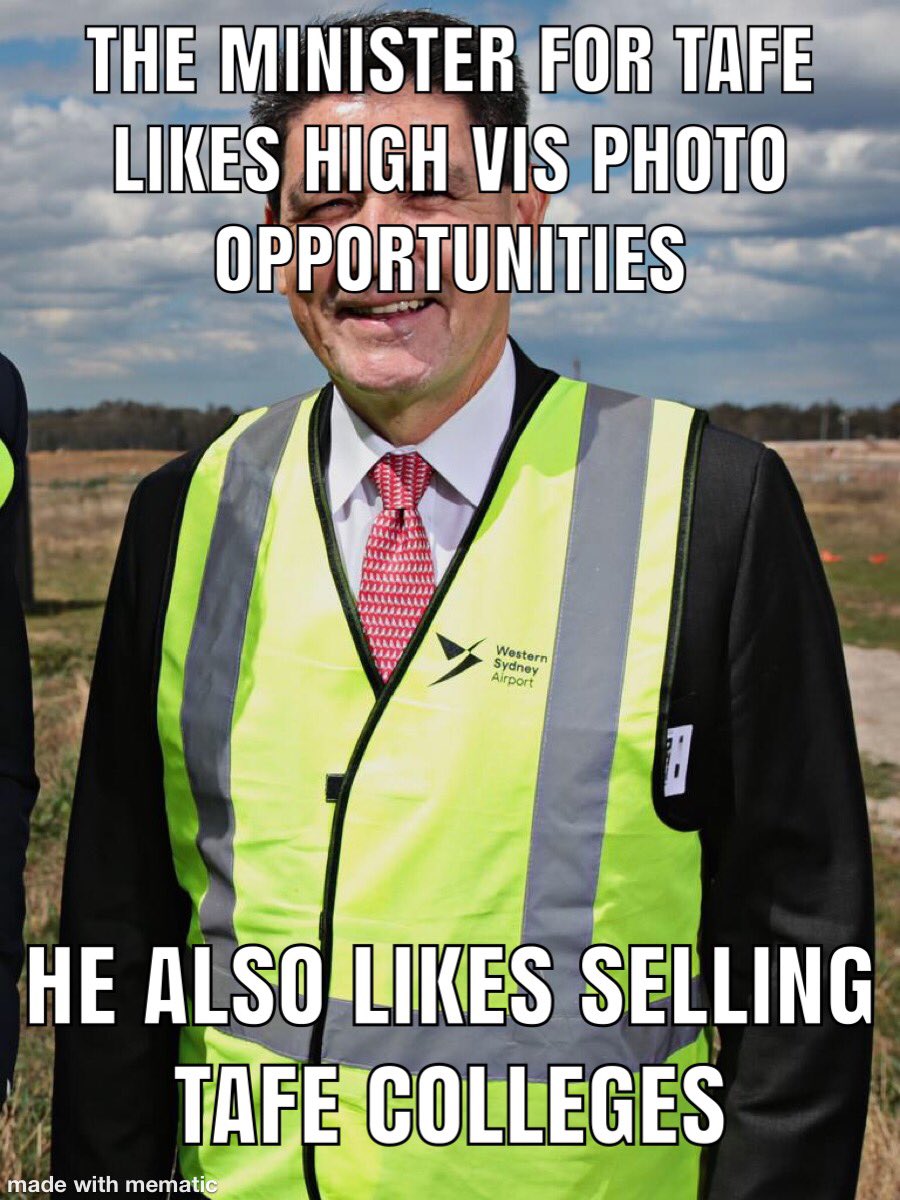 rlong62's tweet photo. @TAFEeducation @GeoffLeeMP @GeoffLeeMP disgracefully likes high Vis photo ops... disgracefully likes closing TAFE colleges, closing teaching sections , making apprentices travel hours and hours past TAFE colleges that previously delivered their courses. https://t.co/rVwdmu41wM