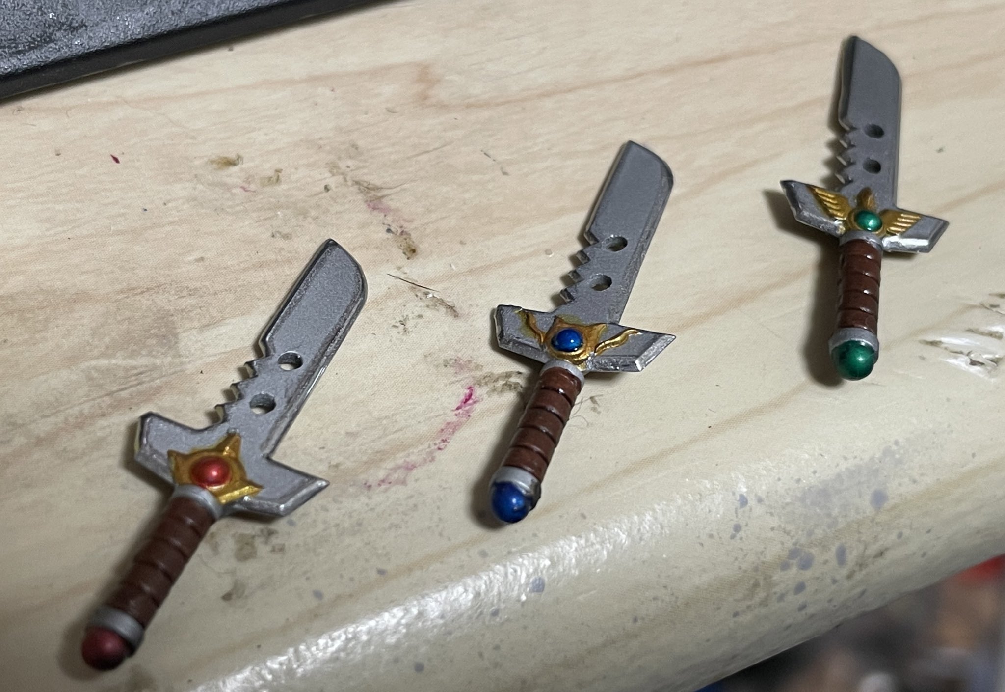 みやかー アニメやゲームの武器を1 12で作っています そのうちちゃんと展示したいなぁ ダイの大冒険 T Co Rrrybgpjxd Twitter