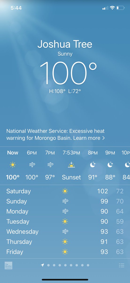 KarrrCrash's tweet photo. Real glad my house has 14 windows on each side 🥵 https://t.co/YImZhRtmPj