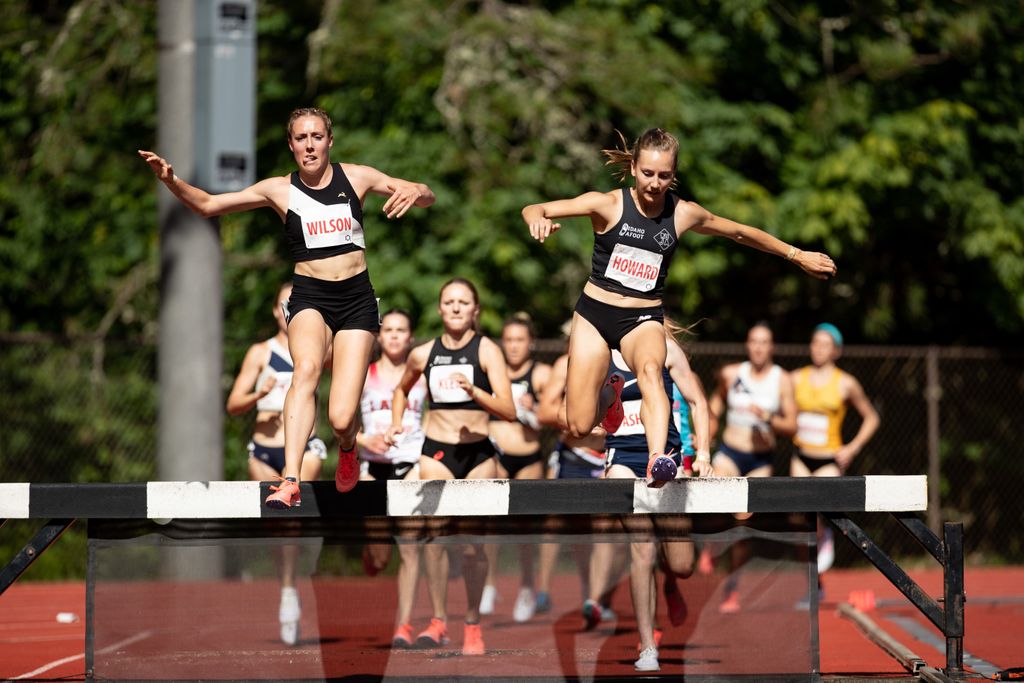 RunBlogRun's tweet photo. Women's steeplechase, #StumptownClassic, June 3, 2021, photo by @HowLao, #howlaophotography, @portlandtrack, #tracklandia, #usatf, #europeanathletics, #britishathletics, #runblogrun, #theshoeaddicts, #runningnetwork, @caltrackrn, @larryeder, https://t.co/KGNHrcQbNl