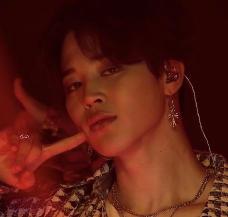mochas_sunshine's tweet photo. Yes I am black, yes I am a girl, yes I am gay, and yes my bias is mf park jimin #blackarmytalk https://t.co/3cNYj1Z4sV