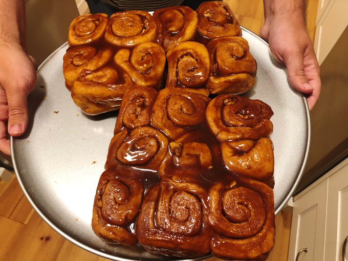 Didn&rsquo;t realize just how many cinnamon buns this recipe would yield but look at them!! https://t.co/a