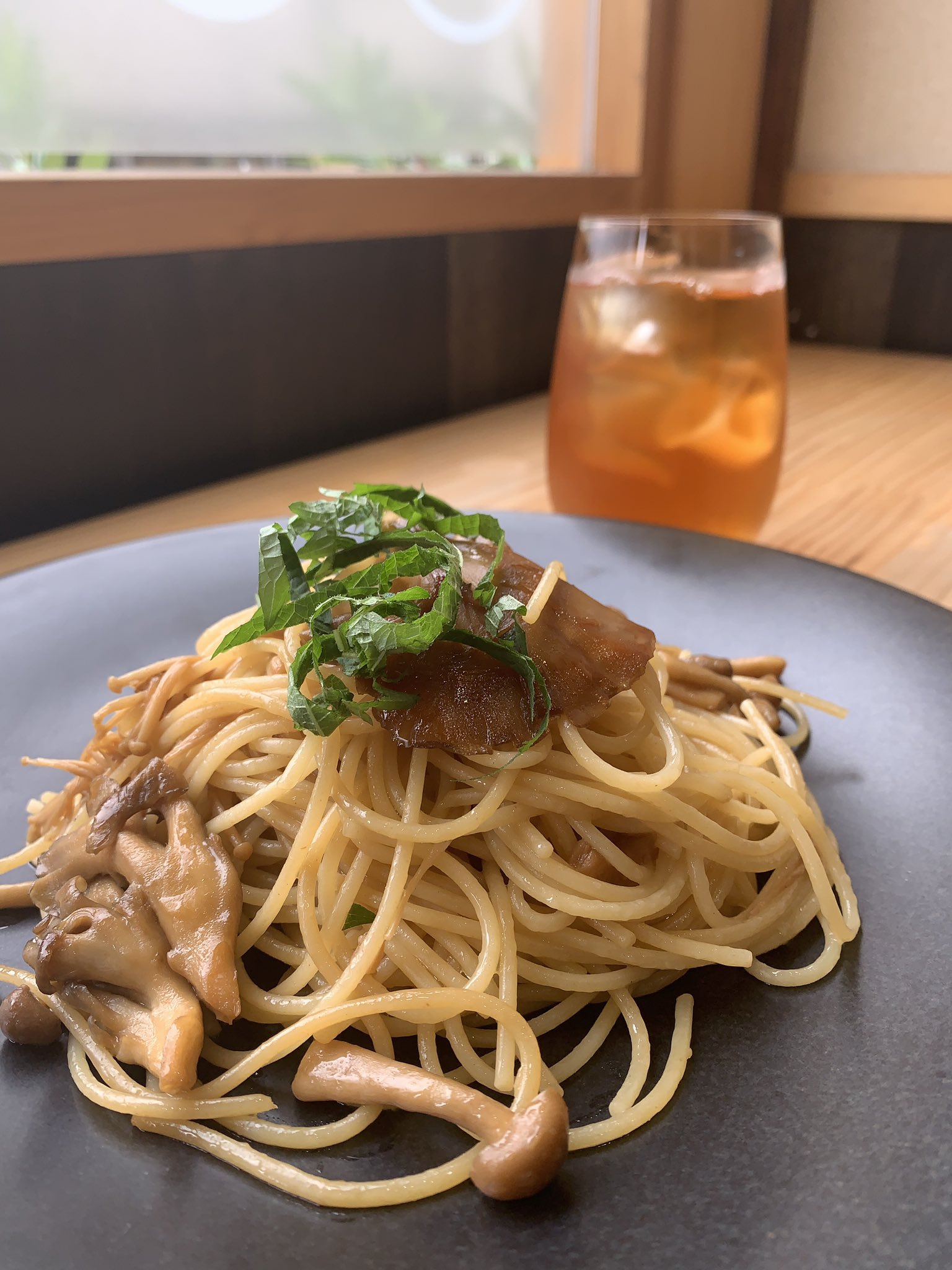 Gallery Portfolio 今週のランチ 和風きのこパスタ きのこたっぷり 大葉がとても良く合うパスタです 是非お越しください Cafe Portfolio 北池袋 池袋ランチ カルボナーラ Kitaike Kitaikebukuro 池袋グルメ 池袋カフェ パスタ