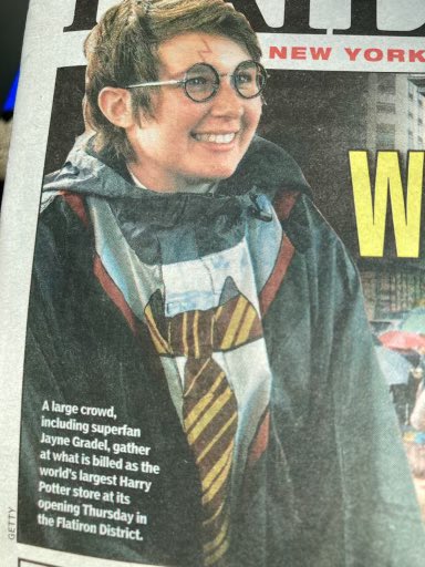 mjgradel's tweet photo. Check out who’s on the cover of today’s NY Daily News… my very own  daughter, Jayne Gradel!! https://t.co/a139Fau8D0