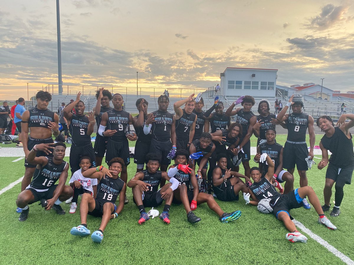 ShadowCreekFootball (@scsharkfootball) on Twitter photo Congratulations <a href="/SCSharkFootball/">ShadowCreekFootball</a> 7 on 7 team for going 4-0 and advancing to the <a href="/Texas7on7/">Texas 7on7 Organization</a> state tournament in College Station. #CreekBoys #ACF #tx7on7 Congratulations <a href="/SCSharkFootball/">ShadowCreekFootball</a> 7 on 7 team for going 4-0 and advancing to the <a href="/Texas7on7/">Texas 7on7 Organization</a> state tournament in College Station. #CreekBoys #ACF #tx7on7
