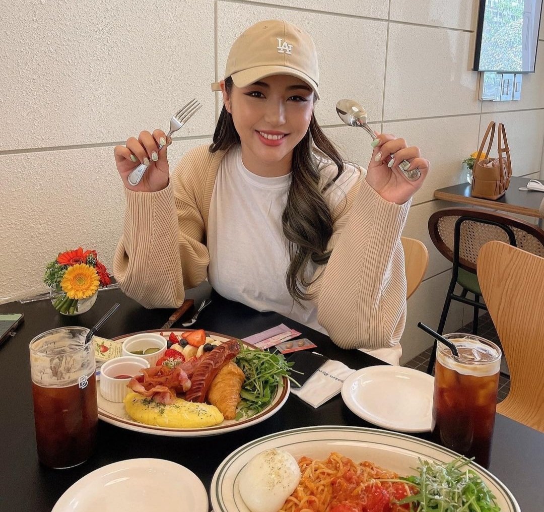 C3NTERANG3L's tweet image. 𝐇oje é aniversário da melhor pessoa que eu poderia ter conhecido no mundo, a pessoa que me fez entender o verdadeiro significado do amor, que me trouxe imensas felicidades que nunca pensei que seriam possíveis. ⠀