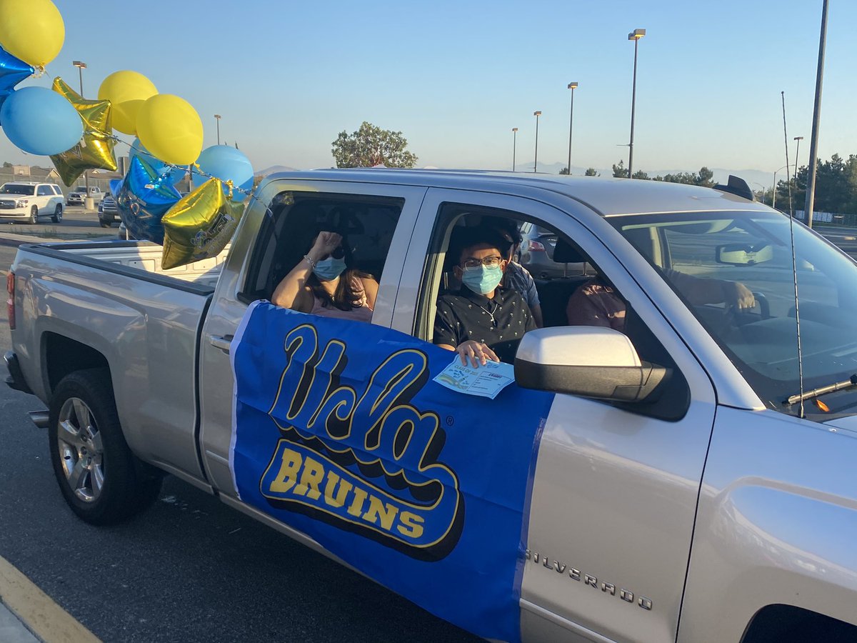 Summit High School tweet media