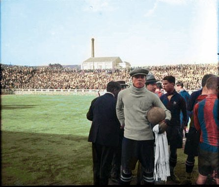 FOTOS HISTORICAS O CHULAS DE FUTBOL - Página 5 E3FnVHHWUAcfxFN?format=png&name=small