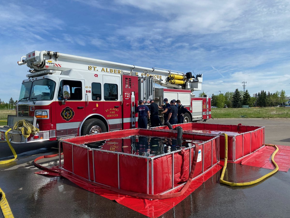 saffu2130's tweet photo. Not every Fire we respond to has a steady supply of water close enough, for this we have to bring the water to us. This training ensures we are able to have enough water for fighting Fire when we don’t have fire hydrants close by.
#training #tankershuttle #iaff #stalbert https://t.co/MwTjmLzpFu