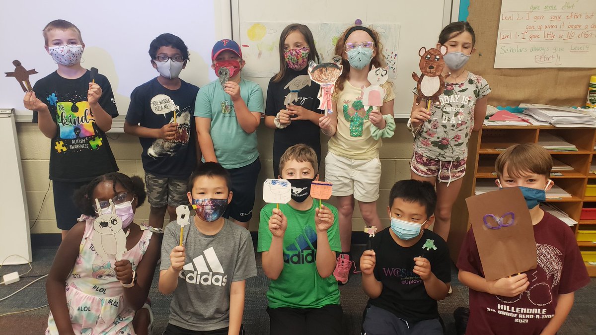 Lori Collins tweet media