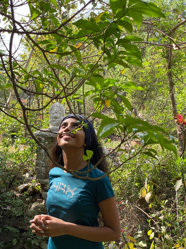 BaaniBhatnagar's tweet photo. Happy World Environment Day! 🌏🦋
Shinrin-yoku or forest bathing is a Japanese concept of taking a walk in the wilderness, immersing in nature - thus bathing. It's deeply healing and satisfying. Try it in your city! #WorldEnvironmentDay #WorldEnvironmentDay2021 #green https://t.co/H6Kf4k7idx