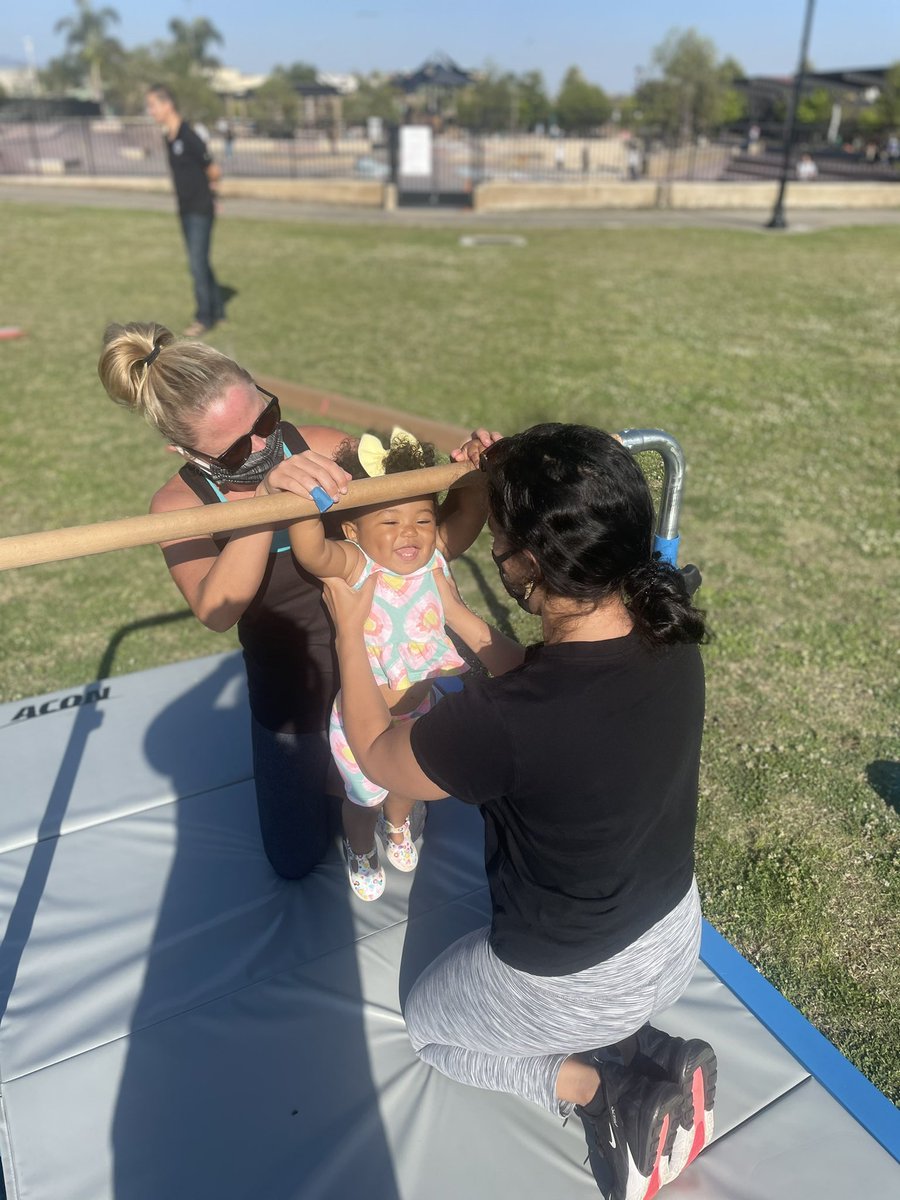 LGAgymnastics's tweet photo. All SMILES #toddlers #children #mommyandme #cesarsoliscommunitypark https://t.co/f861BfVy3T