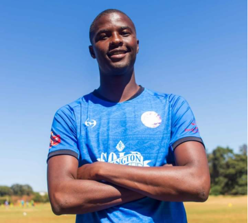 metsbarmby's tweet photo. King is back in the mix to give more bite to an already venomous @OfficialDynamos attack. He needs no introduction. Suffice is to give a stern warning to noisy Bay 14 illegal occupants.
#mapisarema.
#chazunguza.
#hatinanguva.
#hainangozi.
@capsunitedfczw @Dembare_DotComs @jmobla https://t.co/OtJPxvyoVR