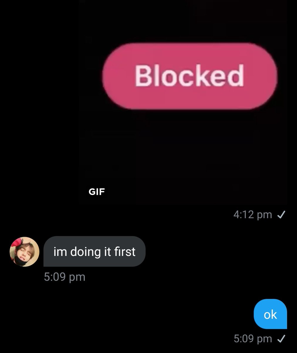vmnlip's tweet photo. guess who did it first 😂🤔🤣 https://t.co/GCwgLbOPex