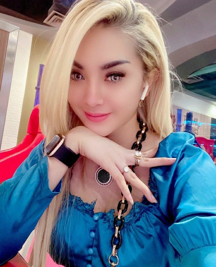 Niarezacan tweet media