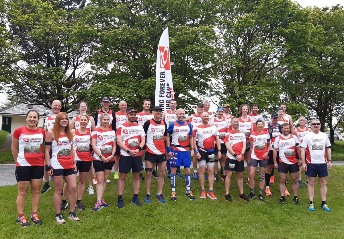 Massive RFRC turnout for #DartmoorDiscovery. Running in memory of 2 much missed superheroes #ForMikeandAdrian