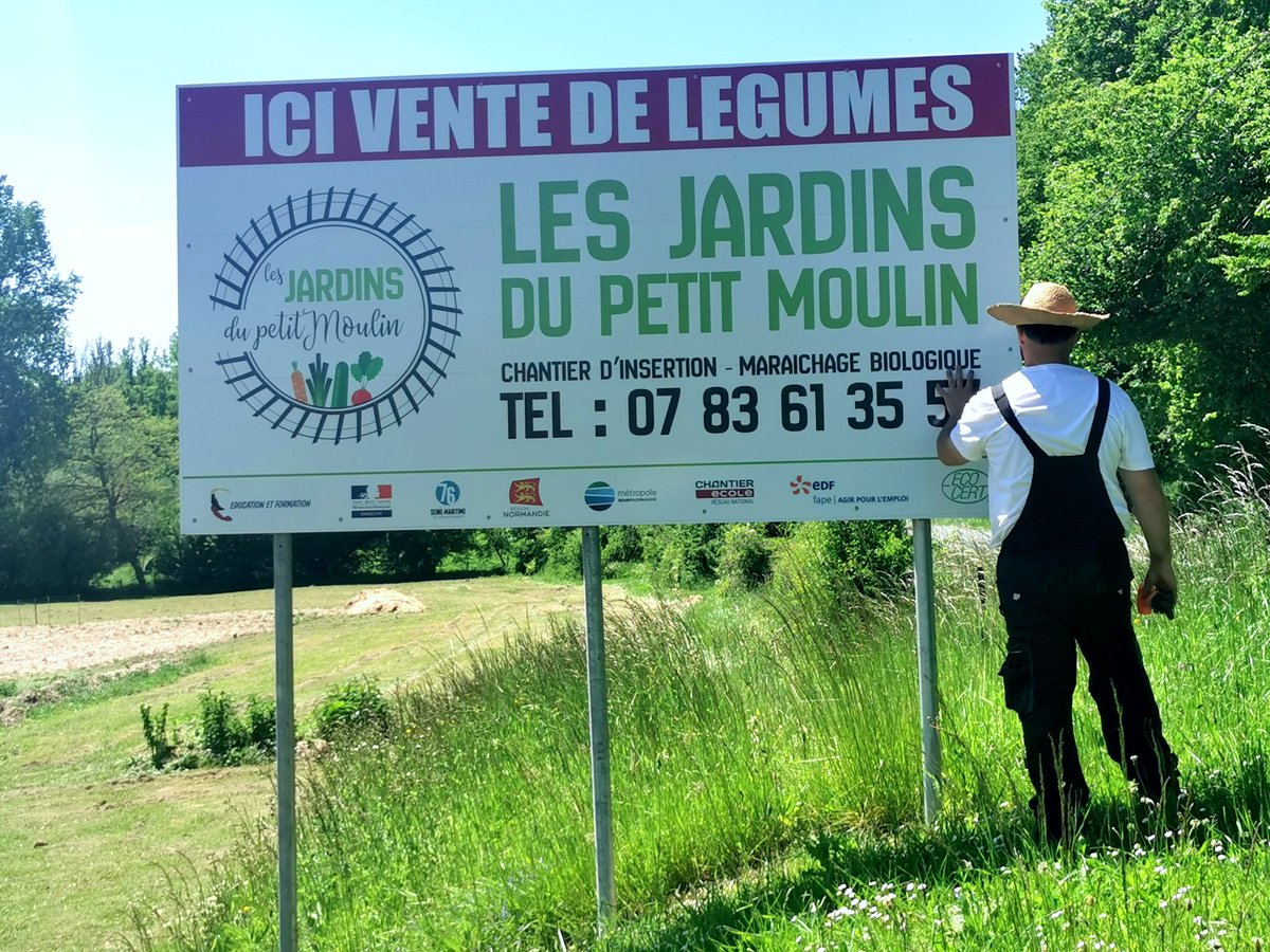 Aysha712's tweet photo. #rendezvousdesjardins
C'est en accompagnant un adhérent à #FontaineLeBourg que j'ai pu découvrir #LesJardinsduPetitMoulin d'@EDUCFOR, Chantier d'insertion de maraîchage biologique #SIAE Pour passer vos commandes https://t.co/z0Qv2cJbCs
Merci aux encadrants pour leur accueil 🧺 https://t.co/uWOq10lh2c