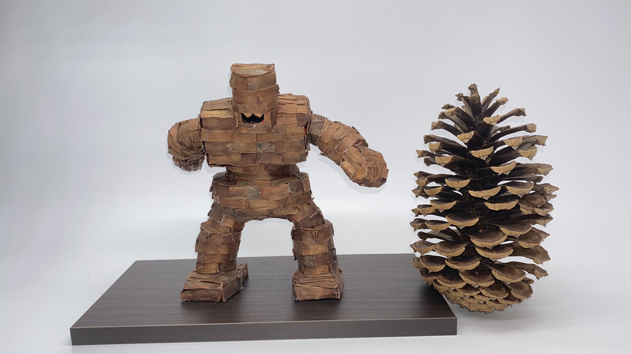 松ぼっくりです。 Amazon.co.jp: 松ぼっくりのスノーツリーサイズ:M : おもちゃ