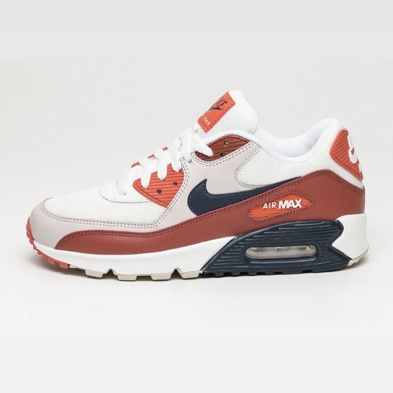 Cho_sw__'s tweet photo. NIKE 
AIR MAX 90 ESSENTIAL AJ1285-600

#조승우 https://t.co/aicea5xdLn