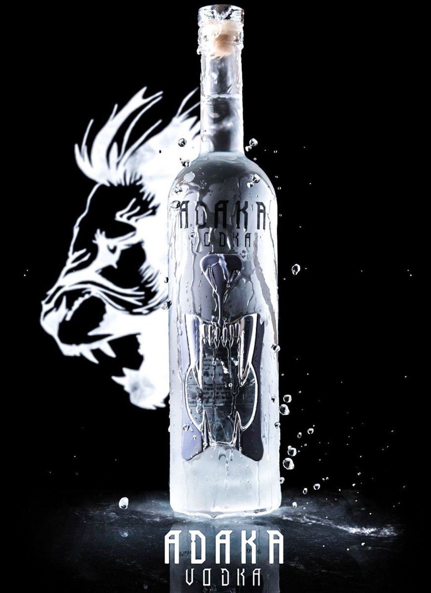 Back in stock just in time for summer 🦁🍸