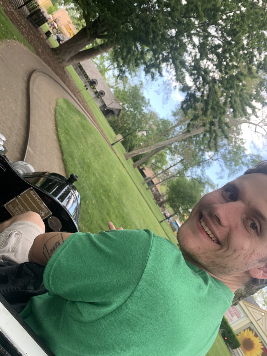 flemsss's tweet photo. Cedar point trip with my love❤️ another fun day tomorrow! Happy birthday to me🥰🥰🥰 https://t.co/mM2h6xAbjw