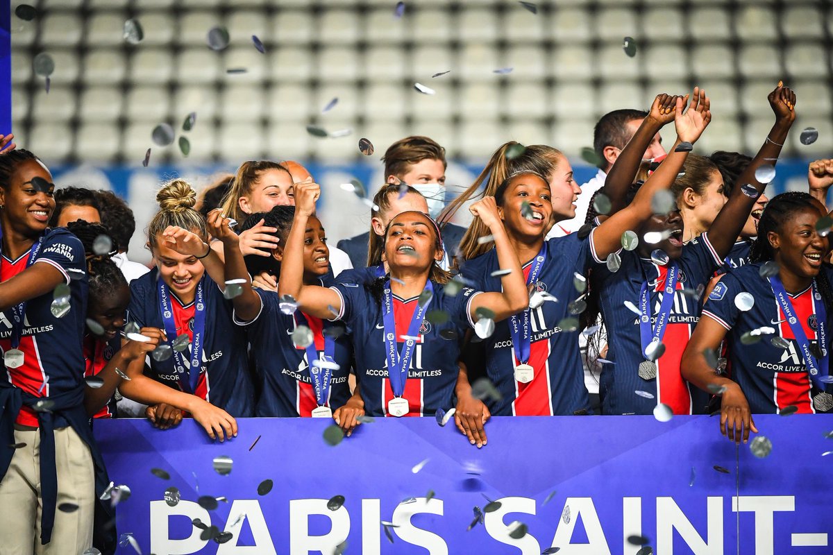 dembak_s's tweet photo. Tellement fière, heureuse, émue de ce titre  du @PSG_inside 🥳🥳🥳 Merciiiiii !!!!! 
Bravo aux championnes 🎆🎆🎆 #GirlPower #ParisEstMagic https://t.co/5s5drLzfxz