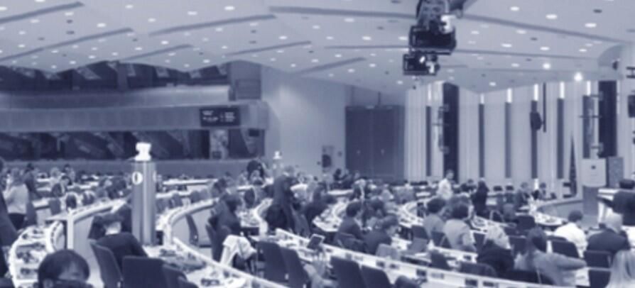 gumpp's tweet photo. 在独日本企業におけるデータ漏洩とサイバー攻撃
GDPR 5周年記念　オンラインシンポジウム 6月9日(水)
https://t.co/k2ci3Q1apI https://t.co/elzUSbv0fj