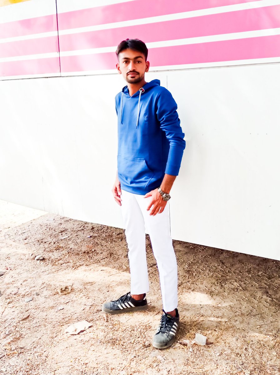 SohilKumbhar's tweet photo. #Mr_Men https://t.co/DIw310W8kz