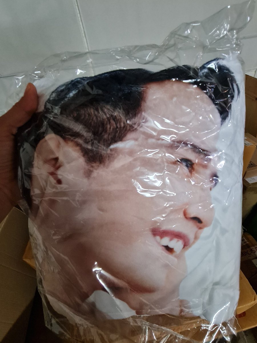 MOMPPLLL3's tweet photo. แจกหมอน sanoplusbypope 1 รางวัล เฉพาะคนที่ร่วมทำเทรน 
#2เดือนส้มไม่ท้อรอพี่โป๊ป และรีทวิตทวิตนี้นะคะ https://t.co/glkyY7C67E