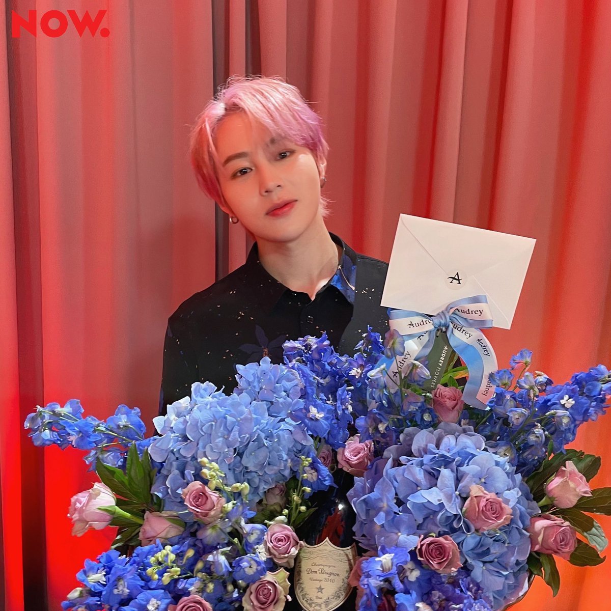 npop_zip's tweet photo. #하성운 의 #심야아이돌❣️ 나우의 시작부터 지금까지 생생한 역사 그 자체,,, 울 셍스트☁️ 밤마다 같이 놀아준 모든 분들 덕분에 너어무 행복했어요🤍 이제 천재아이돌✨#하성운_스니커즈✨컴백쇼로 씐나게 즐길 준비 할까요😉 그럼, 월요일 밤에도 같이 놀자~👋🏻 #하성운_셍스트_수고했어 #NOW온에어 https://t.co/aCEtaFaq4M