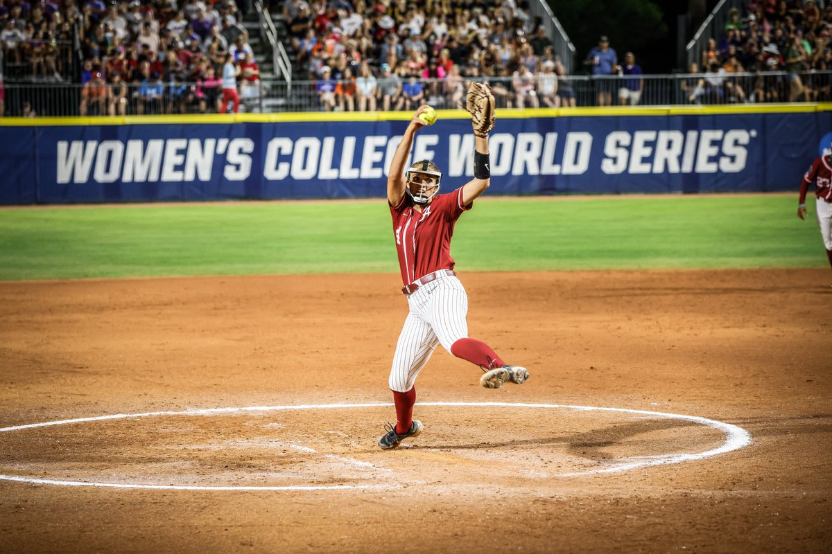 AlabamaSB's tweet photo. RECAP | Montana Fouts Throws Perfect Game as Alabama Softball Defeats UCLA, 6-0

📰: https://t.co/lrTjsBsHPD

#Team25 #RollTide https://t.co/wBRwHsfH7O