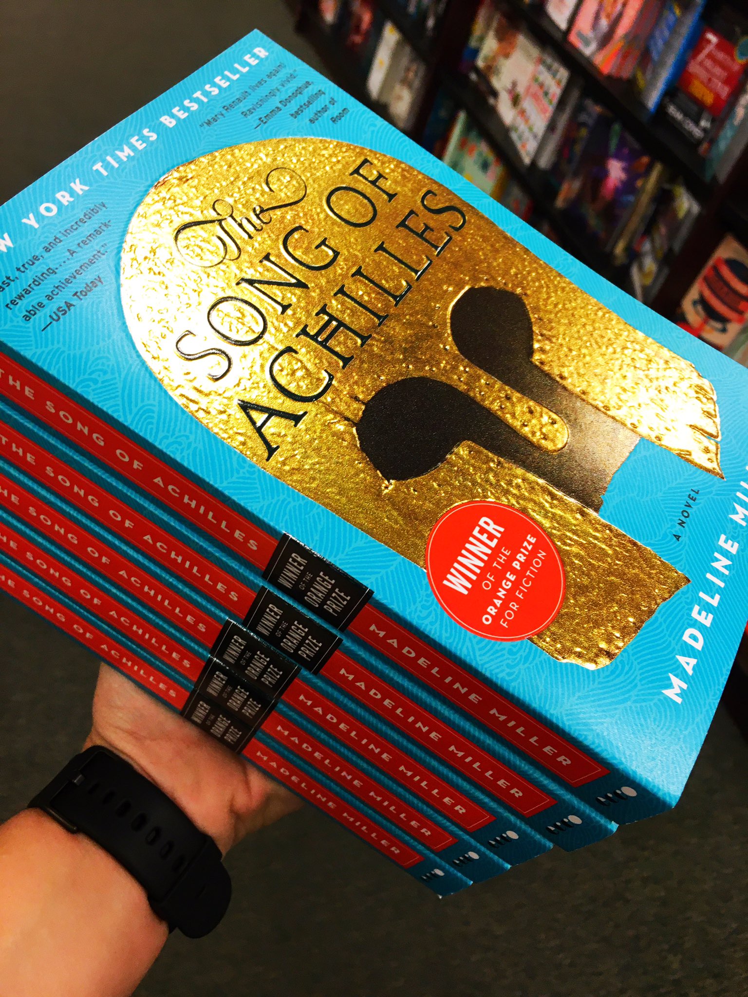 Barnes Noble Back In Stock Alert The Song Of Achilles By Madeline Miller Barnesandnoble Bnmiramesa Booklove Bookshelfie Bookaddict 142bn Bookrecommends Whattoreadnext Goodreading Readit Bnbuzz Booktokreads