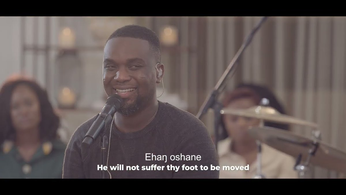#ghChristians: <a href="/jmettle/">Joe mettle</a> - Ye Obua Mi (Official Video) 

Available via ghchristians.com/joe-mettle-ye-… via <a href="/GhChristians/">Christians In Ghana</a>