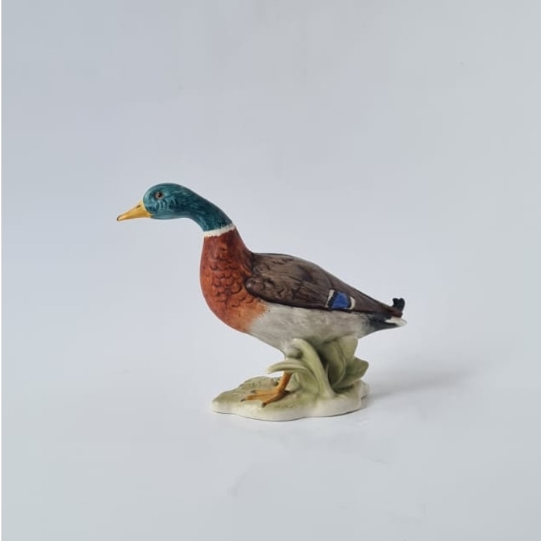 CollectCurios's tweet photo. Collectable Curios' item of the day... Vintage Goebel Mallard Duck Figure
https://t.co/LltjYrLirD
#GoebelMallardDuck #Goebel #MallardDuck #Duck #WGermany #Antiquing #Collector #VintageFairs #StGeorgesMarketBelfast #VarietyMarket #Market #Antiques #Collectables #Vintage #Curios https://t.co/yL55ZkwW5T
