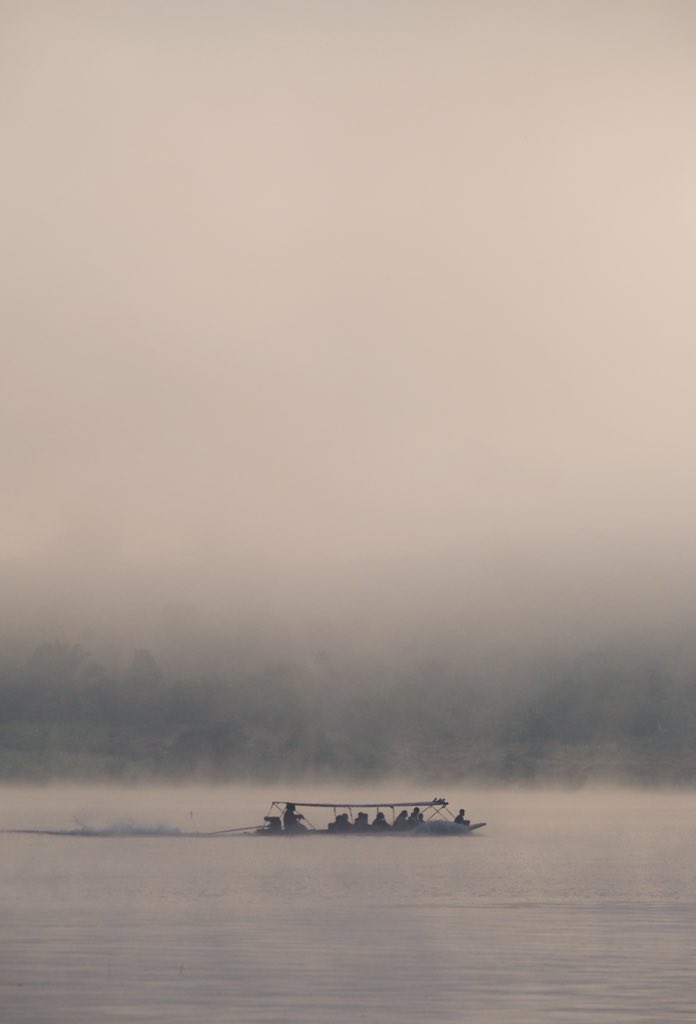 hiddenthread_'s tweet photo. สังขละบุรีในม่านหมอก ☁️ https://t.co/3Ho4ZtZFfO