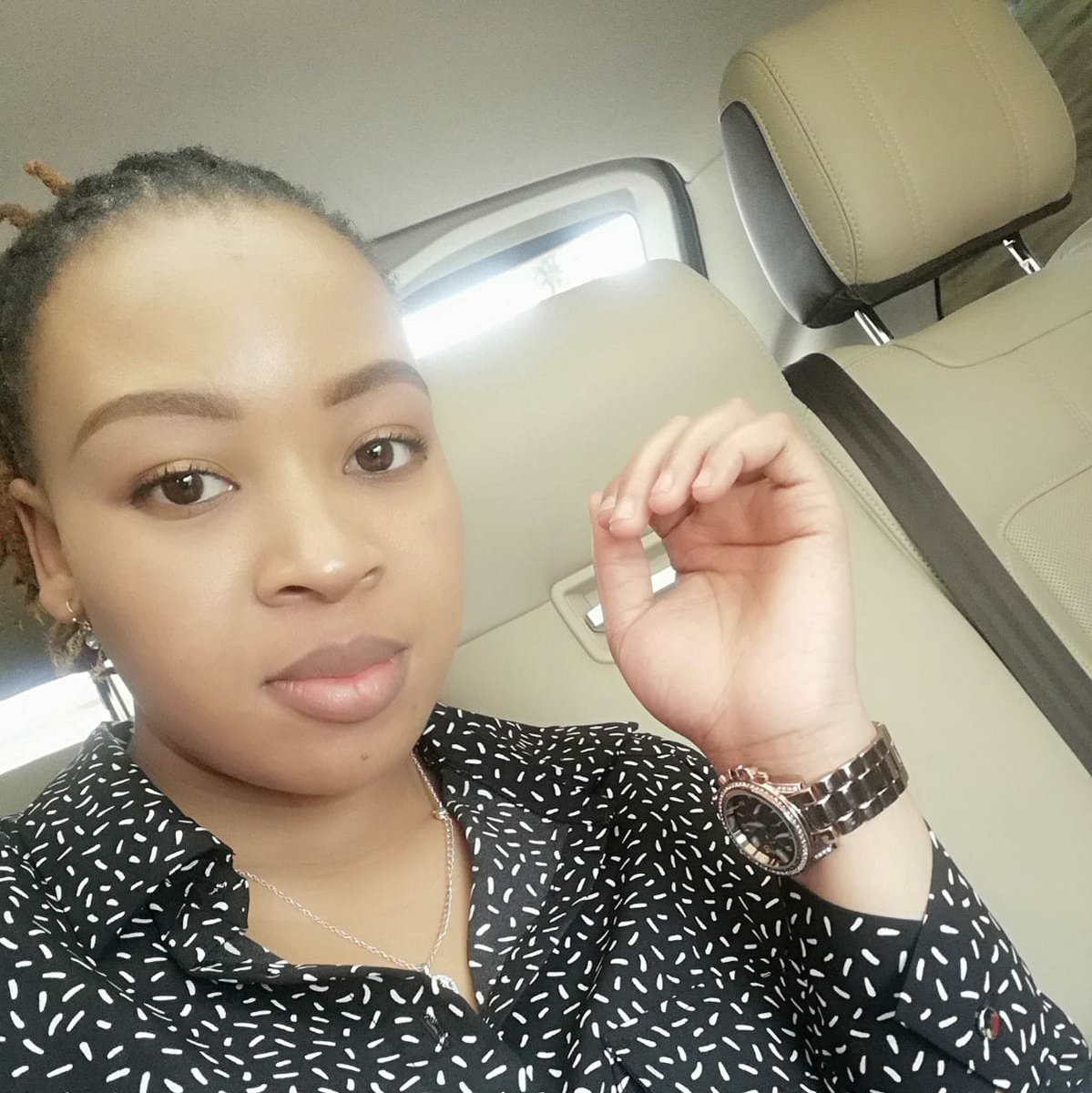 Fellow citizens please retweet my pinned tweet ✊🏿 kea leboga 🙏🏿👩‍🦼