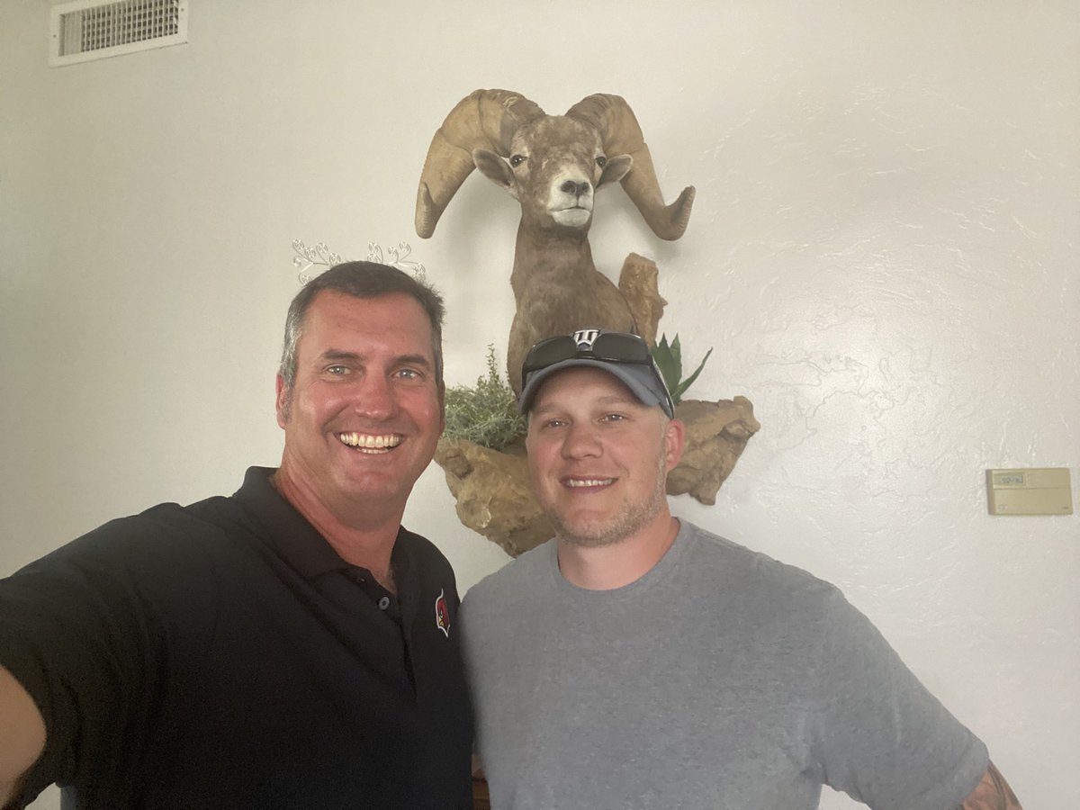 firemandy9's tweet photo. Great to have this guy stop by, my #FF brother from @CCFIREWYO The networking at @fema #NFA is real.  Enjoyed catching up with Chief Bryan Borgialli.  Safe travels home my Friend https://t.co/z8pG1qfLxE